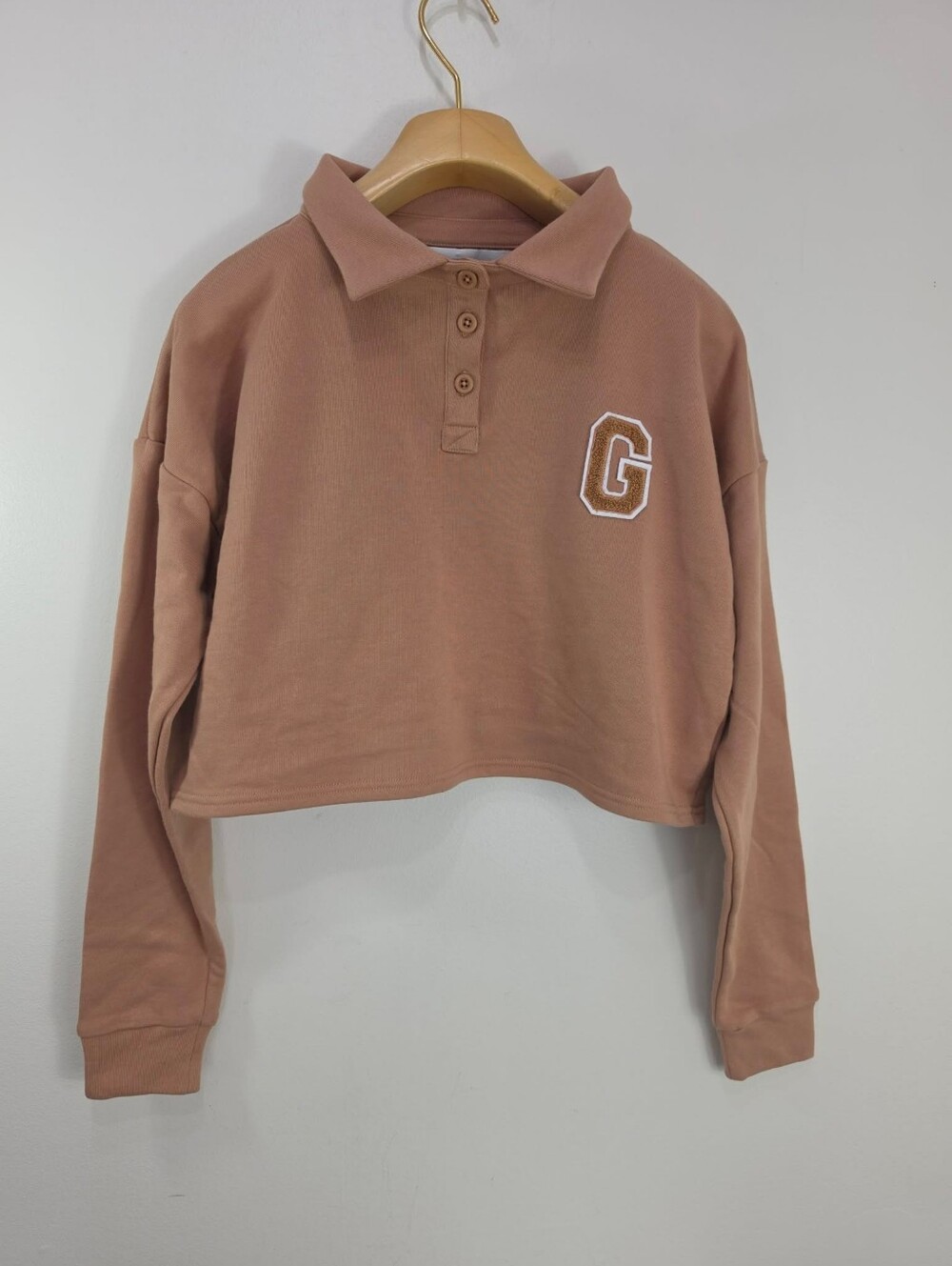 NWT GIRL CRUSH Gang Peach Crewneck Cropped Sweatshirt - M